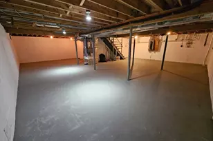 82 Paine St, Bellingham, MA 02019 - Photo 42