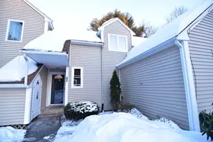 82 Paine St, Bellingham, MA 02019 - Photo 2