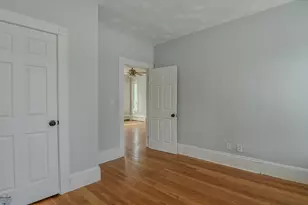 74 Locust St, New Bedford, MA 02740 - Photo 12