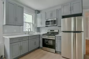 74 Locust St, New Bedford, MA 02740 - Photo 18