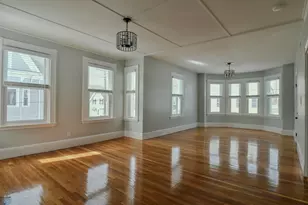 74 Locust St, New Bedford, MA 02740 - Photo 20