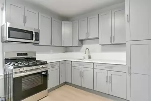 74 Locust St, New Bedford, MA 02740 - Photo 28