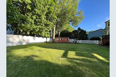 25 Shadow Rd, Melrose, MA 02176 - Photo 36