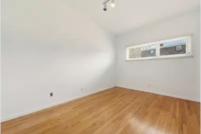 27 Kane St, Fall River, MA 02720 - Photo 32