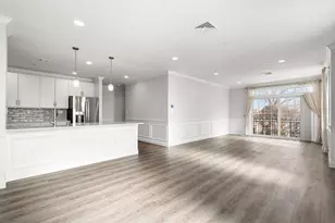 320 Middlesex Ave, Medford, MA 02155 - Photo 12