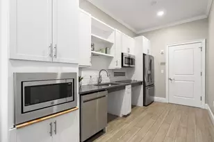 320 Middlesex Ave, Medford, MA 02155 - Photo 36