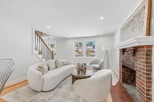 150 Grove St, Reading, MA 01867 - Photo 8