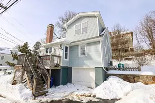94 Essex St, Beverly, MA 01915 - Photo 2