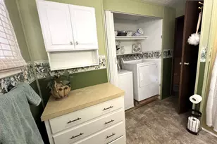 16 1st Ave, Westfield, MA 01085 - Photo 38