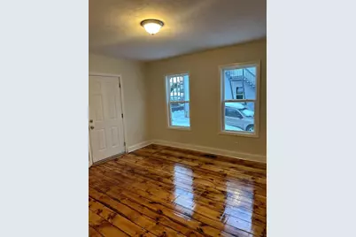 33 Thomas St #1, Southbridge, MA 01550 - Photo 6