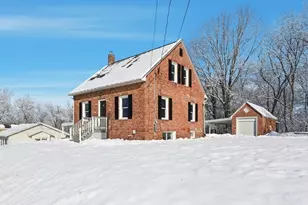 88 Newell St, Chicopee, MA 01013 - Photo 2