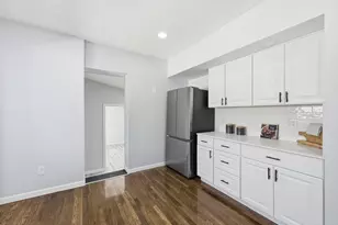 88 Newell St, Chicopee, MA 01013 - Photo 10