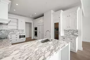 240 Devonshire St, Boston, MA 02110 - Photo 6