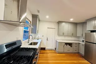 105 Nottinghill Rd, Boston, MA 02135 - Photo 8