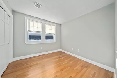 4-6 Sunnyside St, Boston, MA 02136 - Photo 14