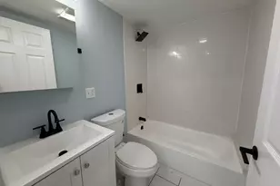 102 Mt Pleasant Ave, Boston, MA 02119 - Photo 18