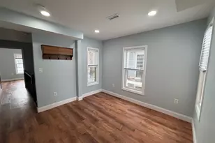 102 Mt Pleasant Ave, Boston, MA 02119 - Photo 10