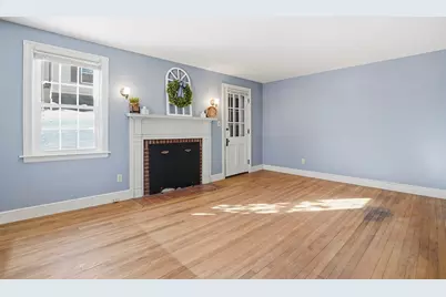 12 Cardinal Road, Worcester, MA 01602 - Photo 4