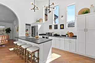 86 Harry Kemp Wy, Provincetown, MA 02657 - Photo 20