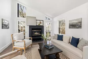 86 Harry Kemp Wy, Provincetown, MA 02657 - Photo 16