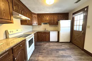 224 Park St, Stoneham, MA 02180 - Photo 1