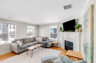 1400 Gorham St, Lowell, MA 01852 - Photo 12