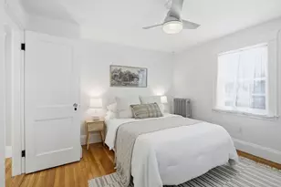 77 Lynde St, Melrose, MA 02176 - Photo 18