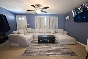 133 Ardsley Cir, Brockton, MA 02302 - Photo 4