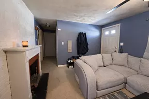 133 Ardsley Cir, Brockton, MA 02302 - Photo 6