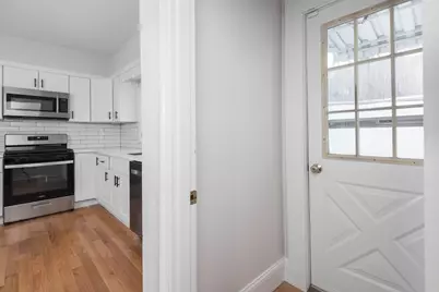 21 Upcrest Rd, Boston, MA 02135 - Photo 14