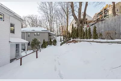 21 Upcrest Rd, Boston, MA 02135 - Photo 30