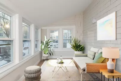 21 Upcrest Rd, Boston, MA 02135 - Photo 4