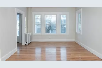 21 Upcrest Rd, Boston, MA 02135 - Photo 16