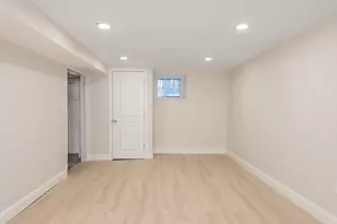 21 Upcrest Rd, Boston, MA 02135 - Photo 26