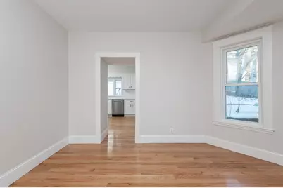 21 Upcrest Rd, Boston, MA 02135 - Photo 10