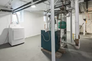 21 Upcrest Rd, Boston, MA 02135 - Photo 28