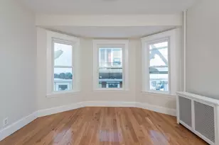 21 Upcrest Rd, Boston, MA 02135 - Photo 8