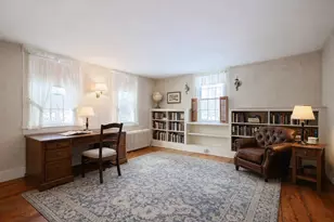 8 Winthrop St, Medway, MA 02053 - Photo 20