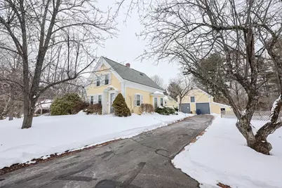 8 Winthrop St, Medway, MA 02053 - Photo 2