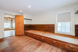 8 Winthrop St, Medway, MA 02053 - Photo 18