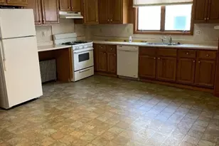 30-32 Spring St, Northbridge, MA 01588 - Photo 20