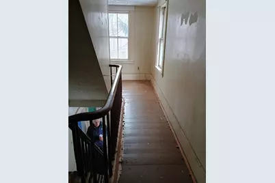 9 Olive St, Ashland, MA 01721 - Photo 18