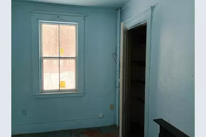 9 Olive St, Ashland, MA 01721 - Photo 12