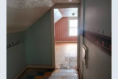 9 Olive St, Ashland, MA 01721 - Photo 22