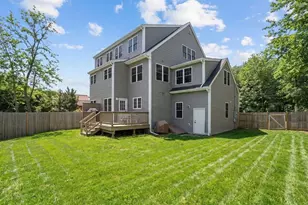 27 Pine St, Dedham, MA 02026 - Photo 2