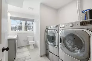 27 Pine St, Dedham, MA 02026 - Photo 24