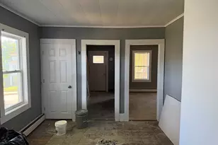 48 Lake St, Webster, MA 01570 - Photo 8