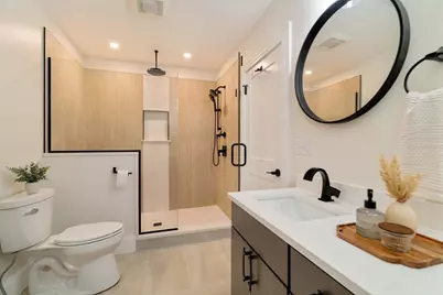 129 N Washington St #3, Boston, MA 02113 - Photo 24