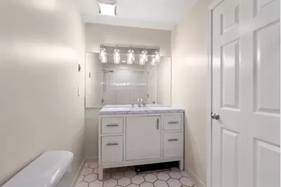 1216 Vfw Pkwy #40, Boston, MA 02132 - Photo 24