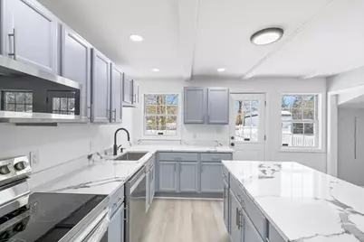 360 Marshall St, Tewksbury, MA 01876 - Photo 14